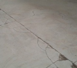 Reparing cracks on industrial floors
